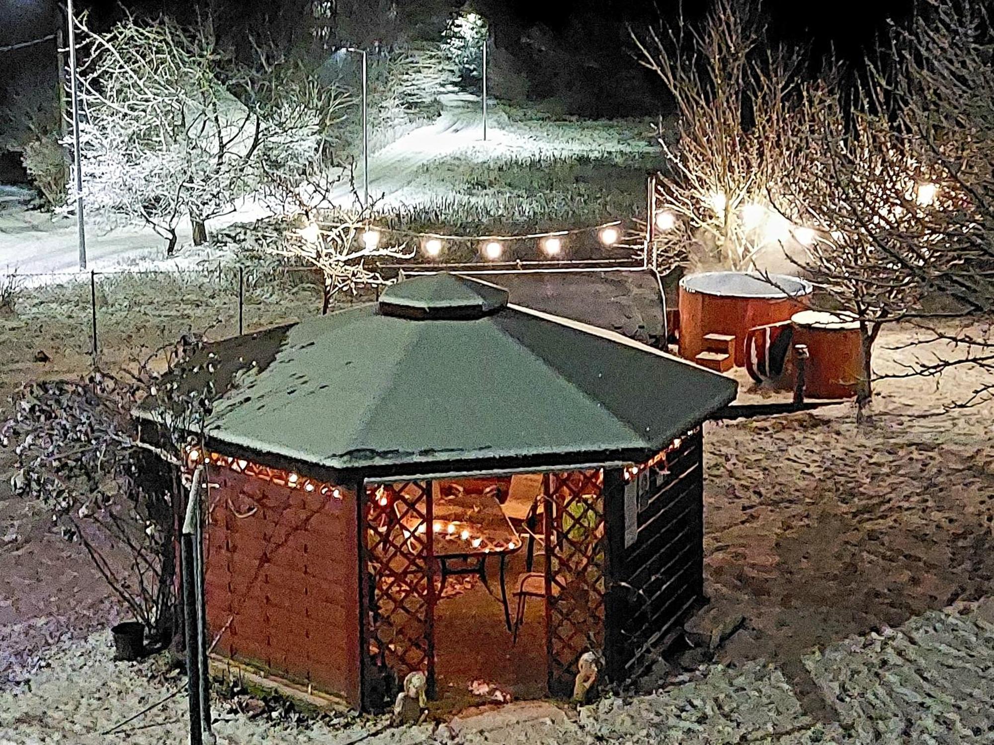 Maja Pokoje Z Widokiem Kameralna Agroturystyka Na Pogorzu Izerskim Z Sauna I Jacuzzi (Adults Only) Mirsk ภายนอก รูปภาพ